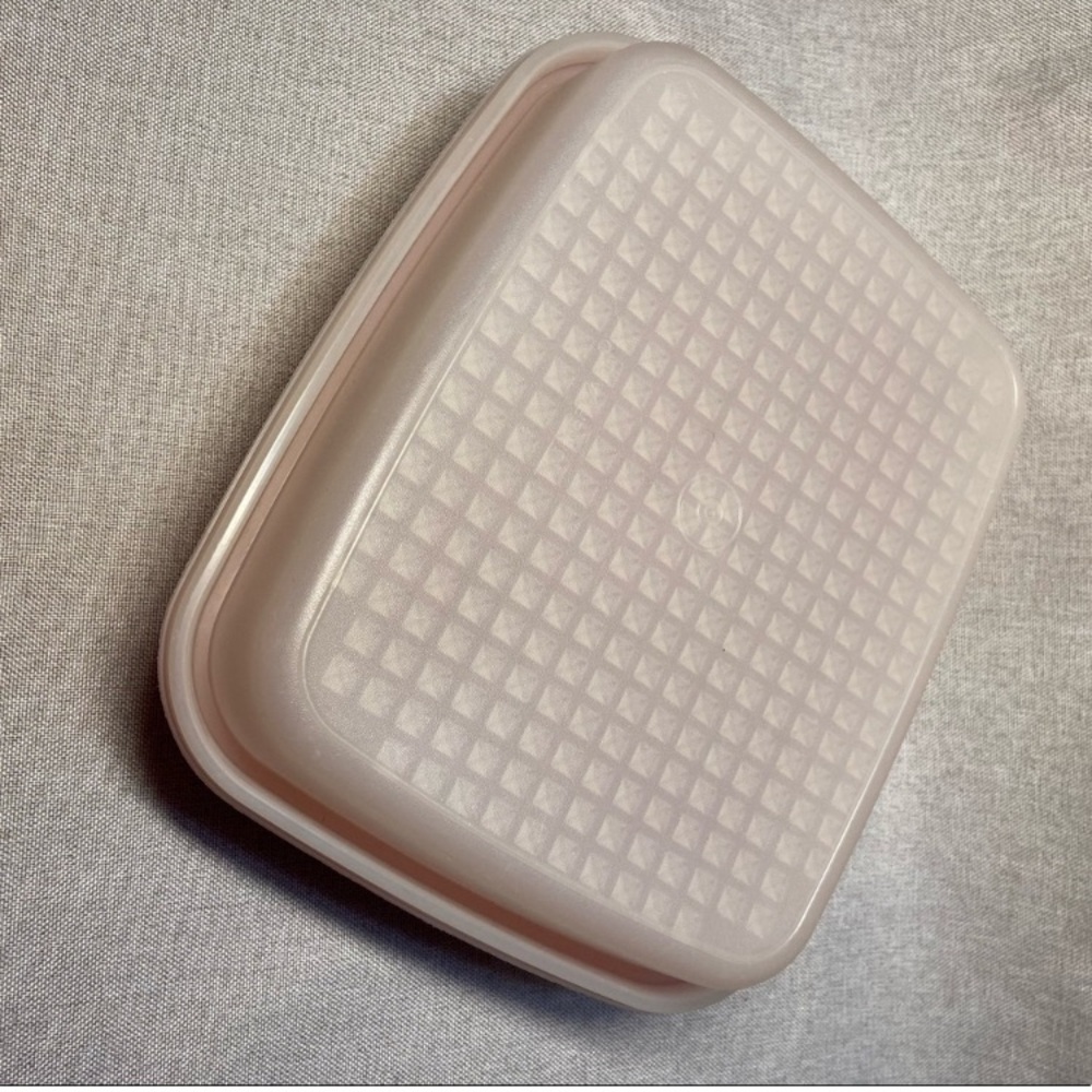 Tupperware Season-Serve Marinating Container - Picture 5 of 7